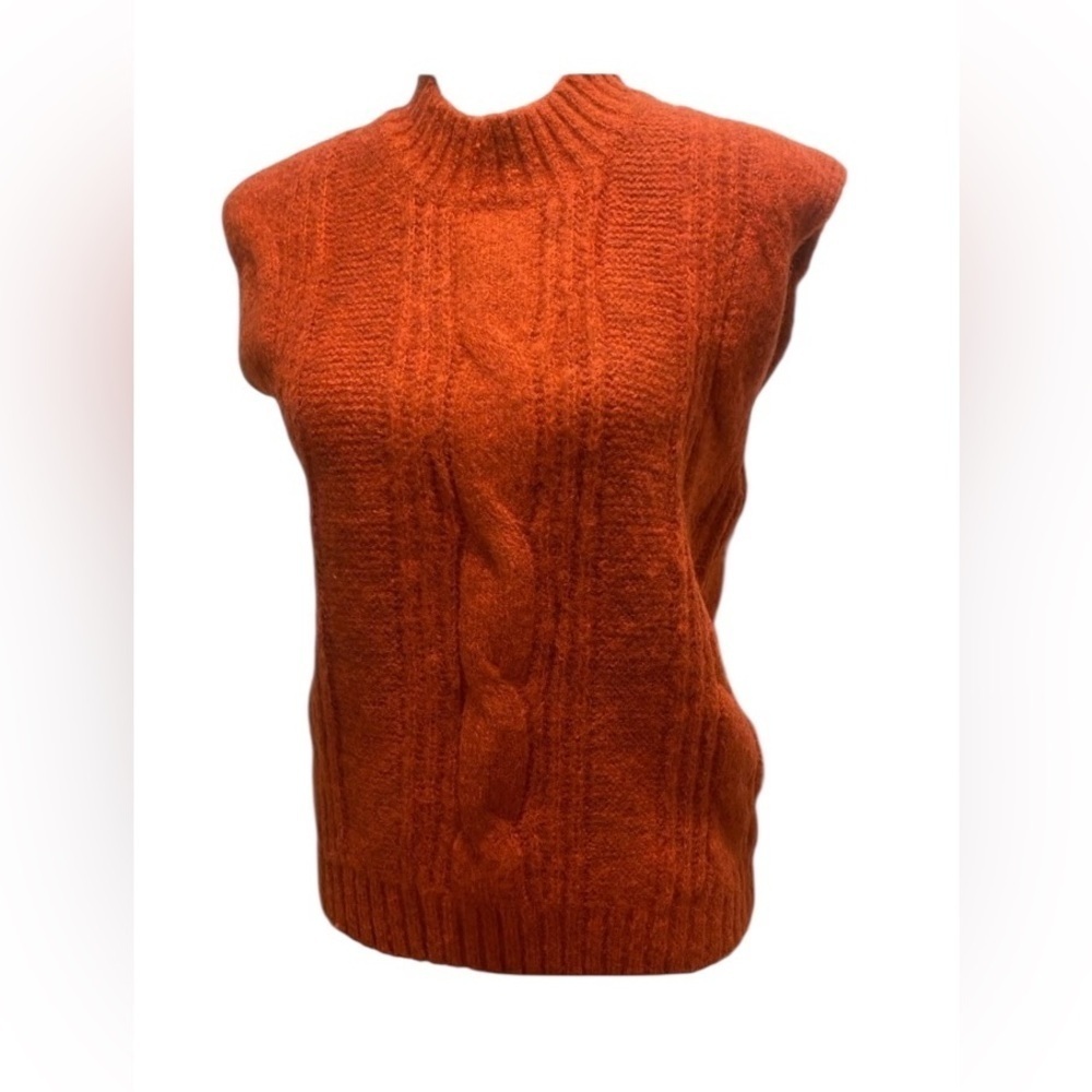 Women’s Burnt Orange Cable Knit Acrylic Sleeveless Sweater New Size small/medium